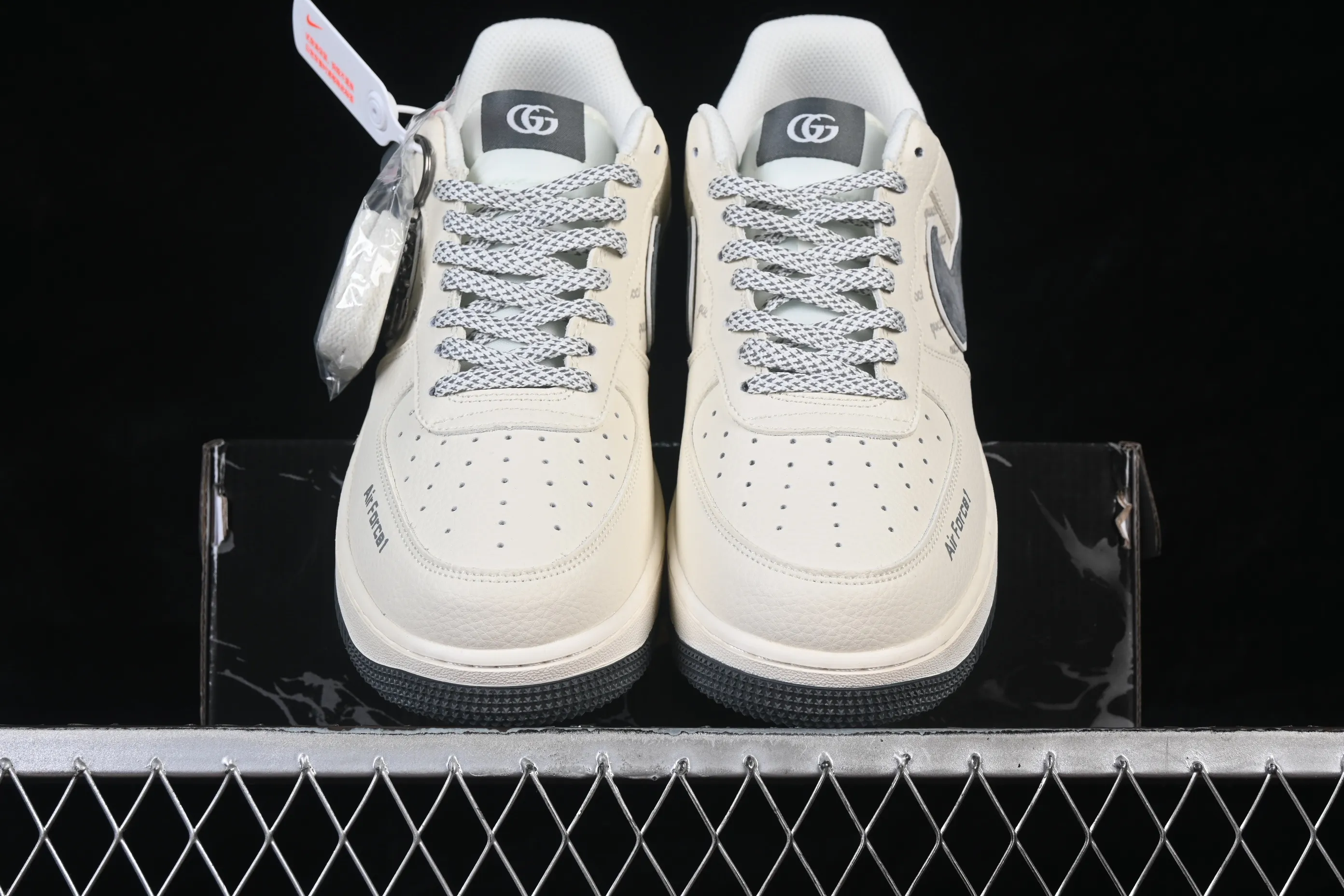 All categories Nk Air Force 1 Air Force series Nk Air Force 1 Low Air Force low-top Nike Air Force 1'07 Low Gucci joint rice gray pig leather Air Force 1 low-top casual sneakers XL1982-330